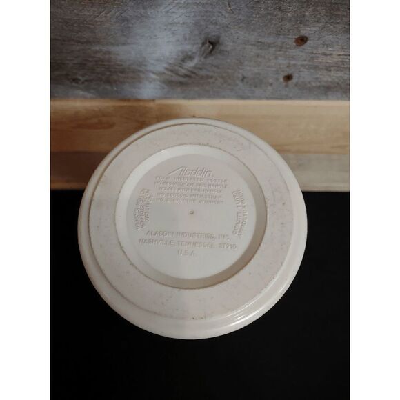 Aladdin 1 Liter Plastic Thermos Northriver Yacht Club Branded - Picture 3 of 5